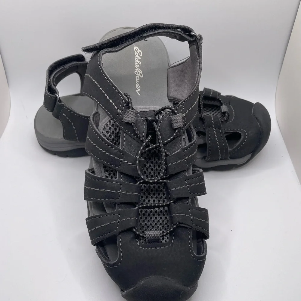Eddie Bauer Boys Size 2 Cinch Cord Athletic Hiking Sandals Sport Shoes NWOT
